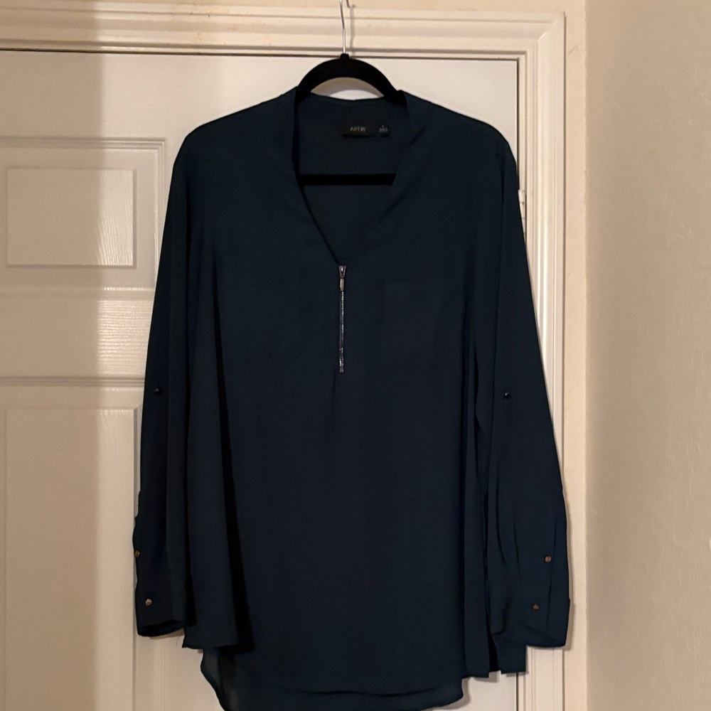 Apt. 9 Women's dark green Blouse
